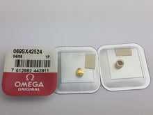 Load image into Gallery viewer, Omega 069 SX42524 Gold plated Crown
